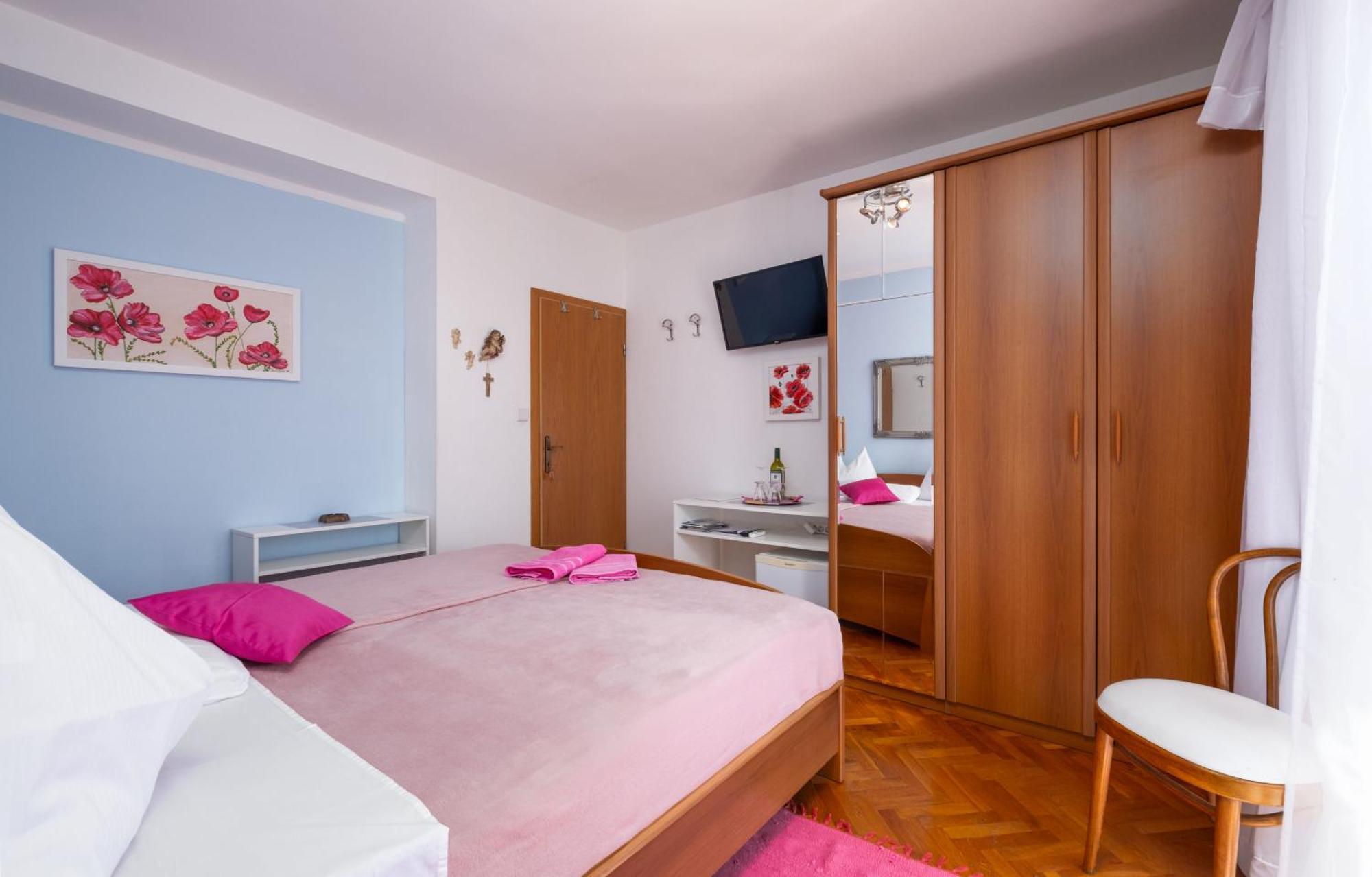 Rooms Tupina By Paulina Mlini Ngoại thất bức ảnh